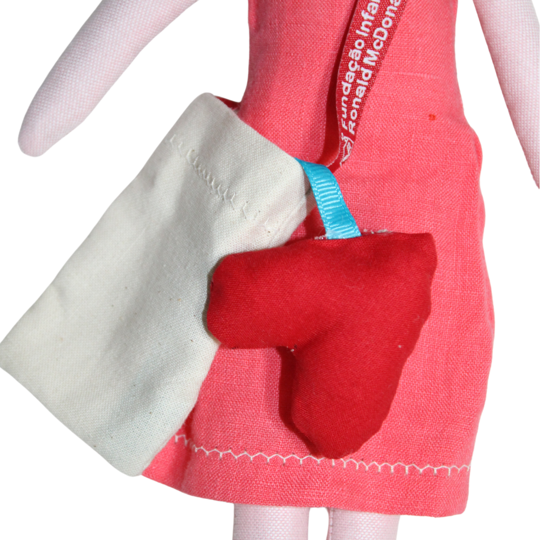 Joana Boneca de Pano – Artigo Solidário