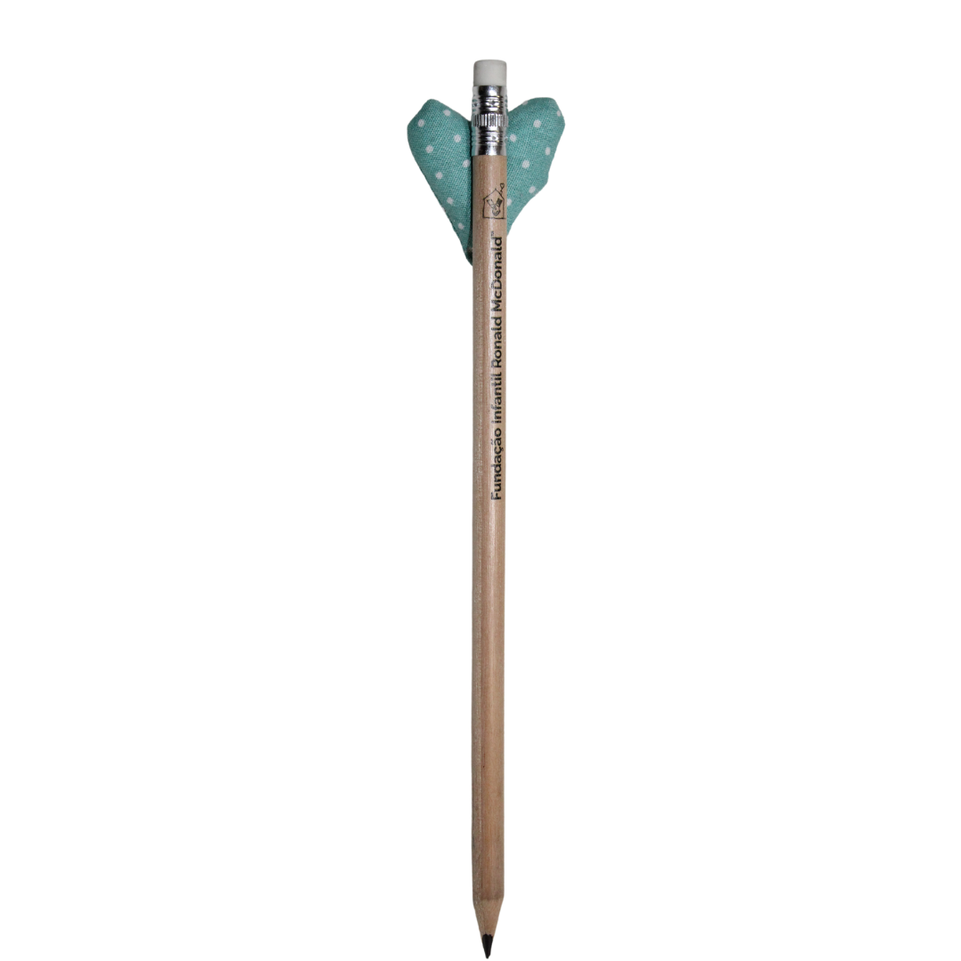 Lápis de Carvão com Coração de Pano - Artigo Solidário